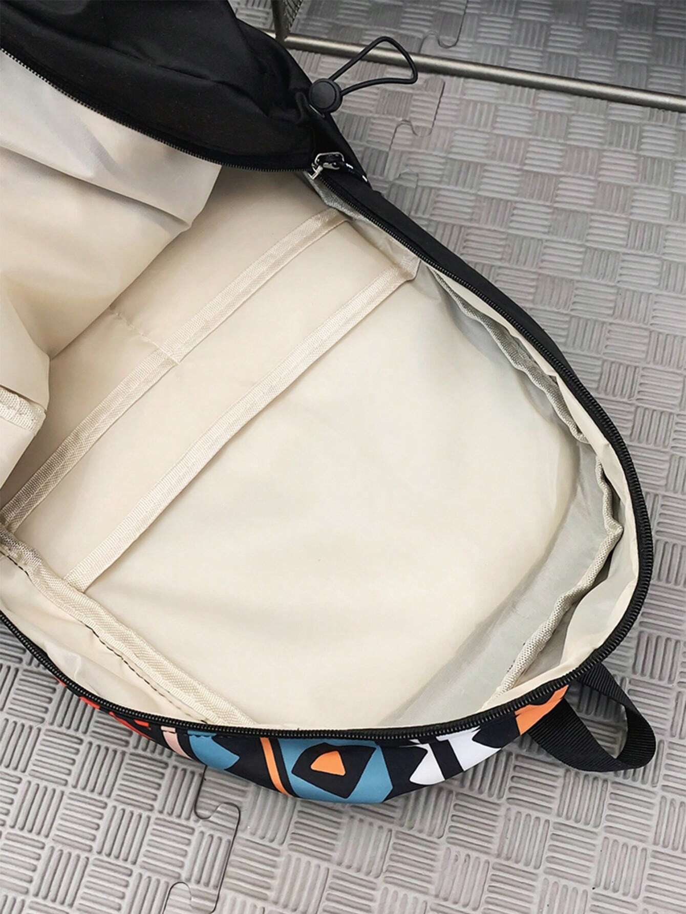 Street Mode Backpack – REF 0522-3